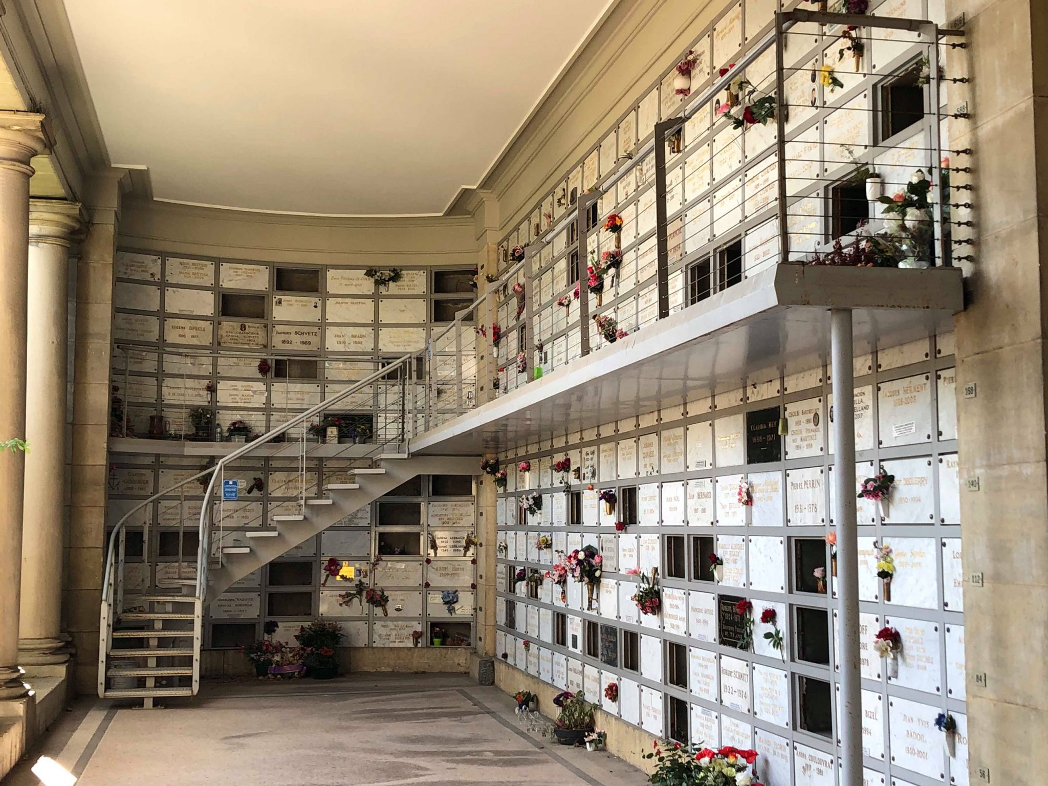 Crématorium lyon 8