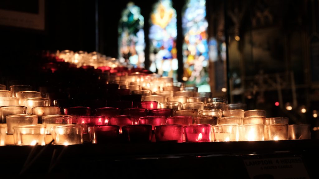 Enterrement catholique à Lyon : organiser des funérailles catholiques